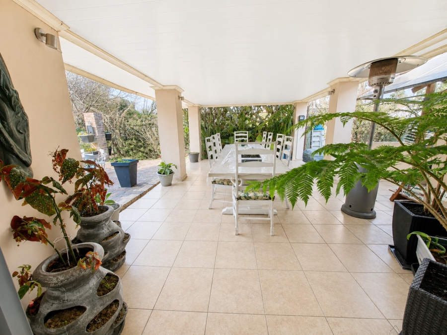 6 Bedroom Property for Sale in Delareyville North West